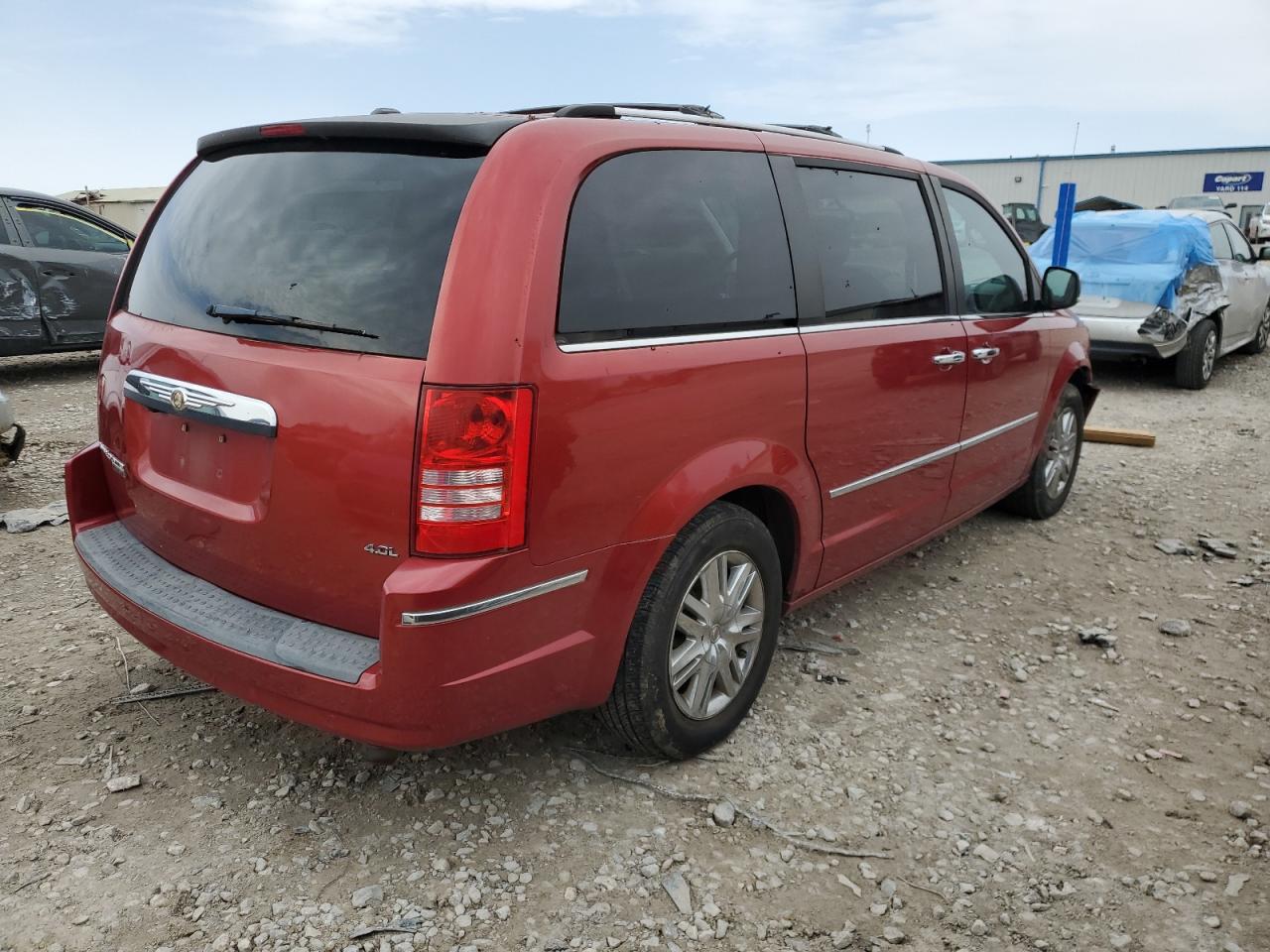 2008 Chrysler Town & Country VIN 2A8HR64X78R629414 Copart auction photo, front end / minor dent/scratches damage thumbnail 3