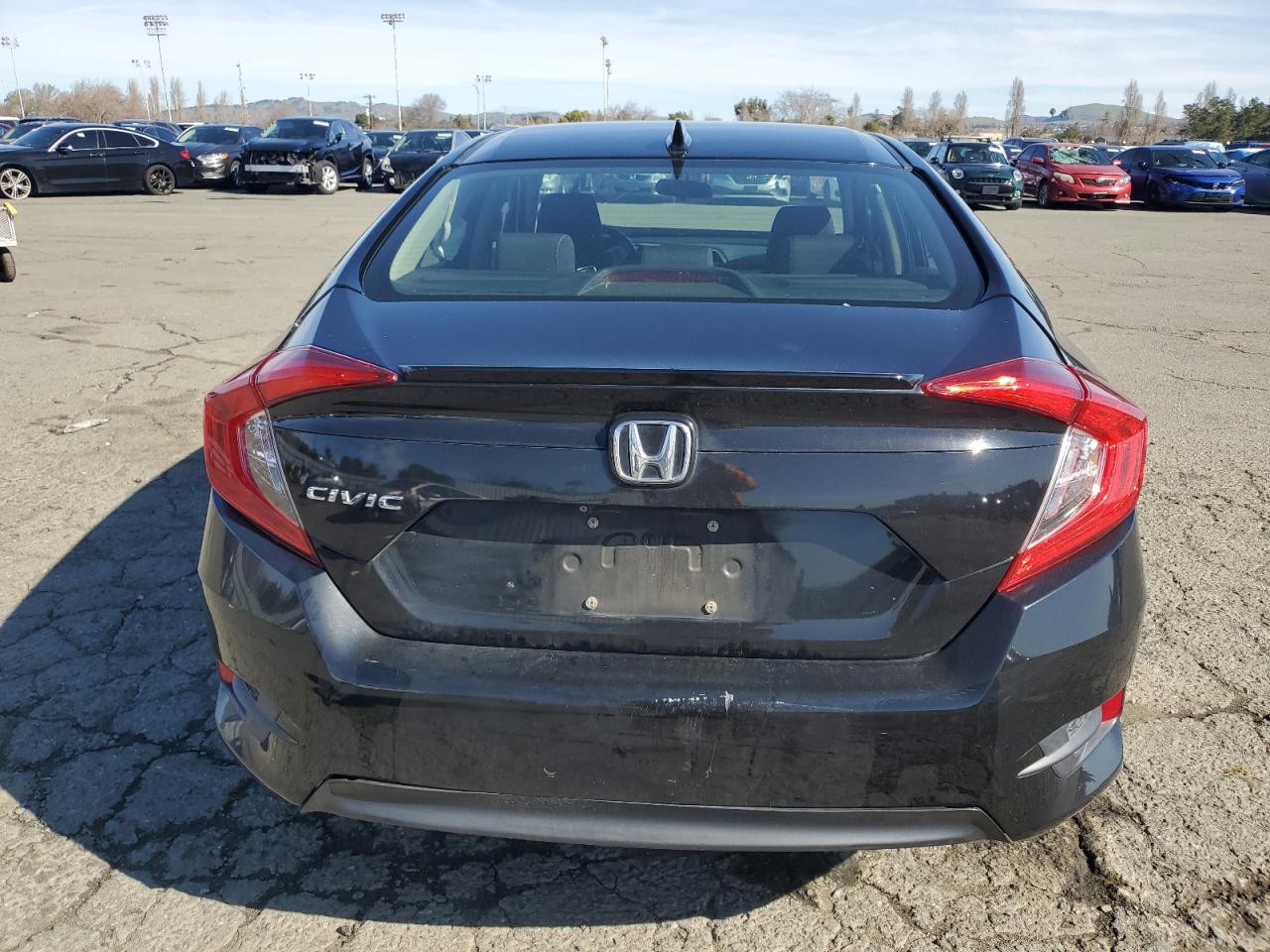 2018 Honda Civic VIN JHMFC1F37JX015580 Copart auction photo, front end / side damage thumbnail 6