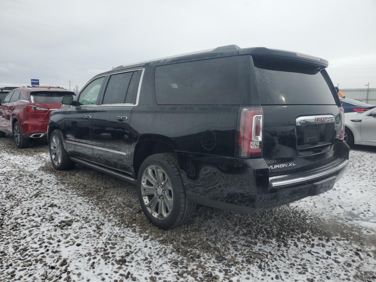 2015 GMC Yukon VIN 1GKS2JKJ3FR533354 Copart auction photo, normal wear damage thumbnail 2