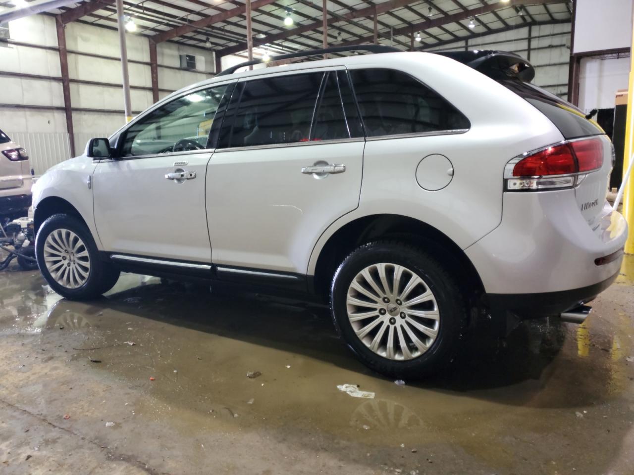 2015 Lincoln MKX VIN 2LMDJ6JK7FBL30419 Copart auction photo, front end damage thumbnail 2