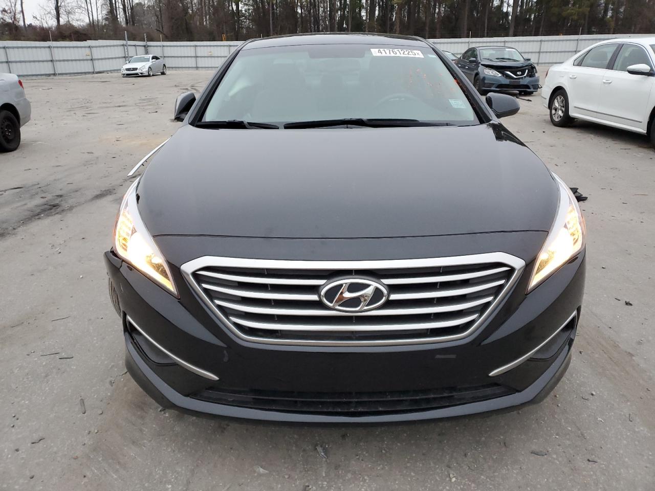 2017 Hyundai Sonata VIN 5NPE24AF5HH445987 Copart auction photo, side damage thumbnail 5