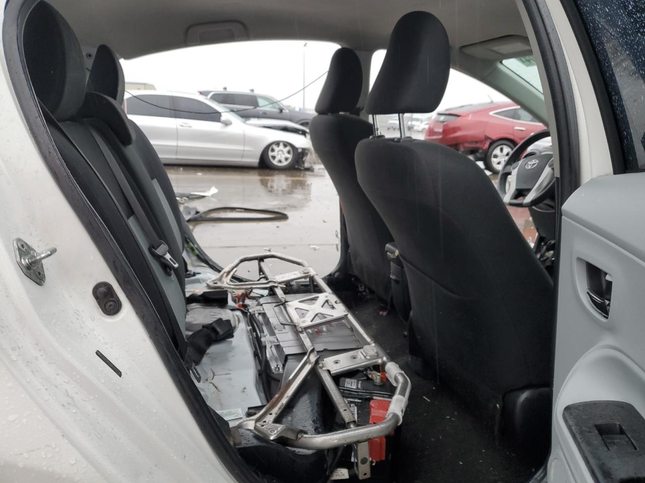 2014 Toyota Prius VIN JTDKDTB32E1072051 Copart auction photo, all over damage thumbnail 10