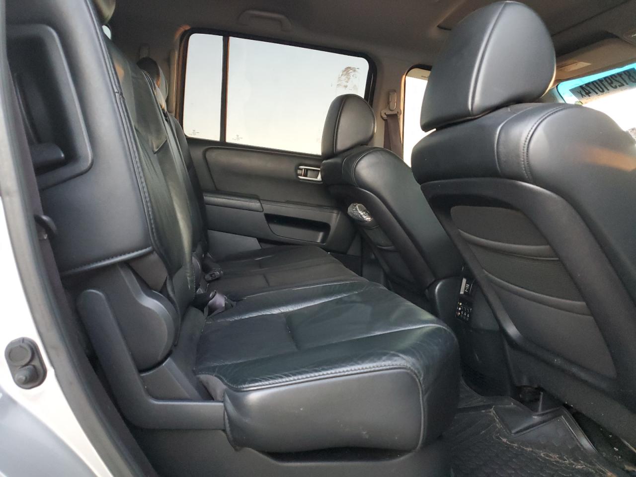 2010 Honda Pilot VIN 5FNYF4H6XAB023497 Copart auction photo, minor dent/scratches damage thumbnail 11