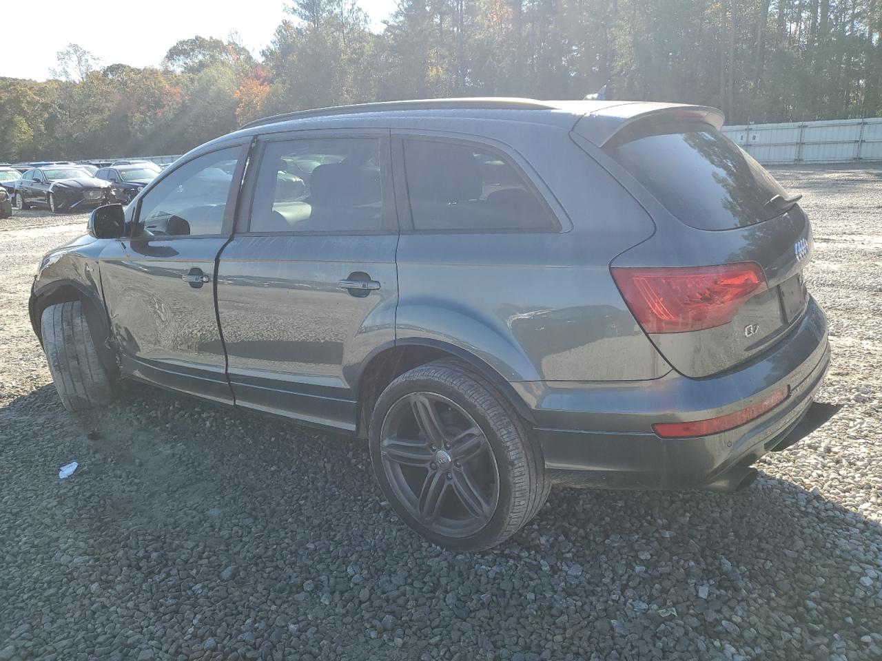 2015 Audi Q7 VIN WA1DGAFE2FD012667 Copart auction photo, all over damage thumbnail 2
