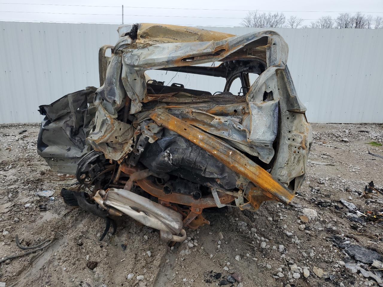 2016 Ford Escape VIN 1FMCU9J94GUB80729 Copart auction photo, burn damage thumbnail 6
