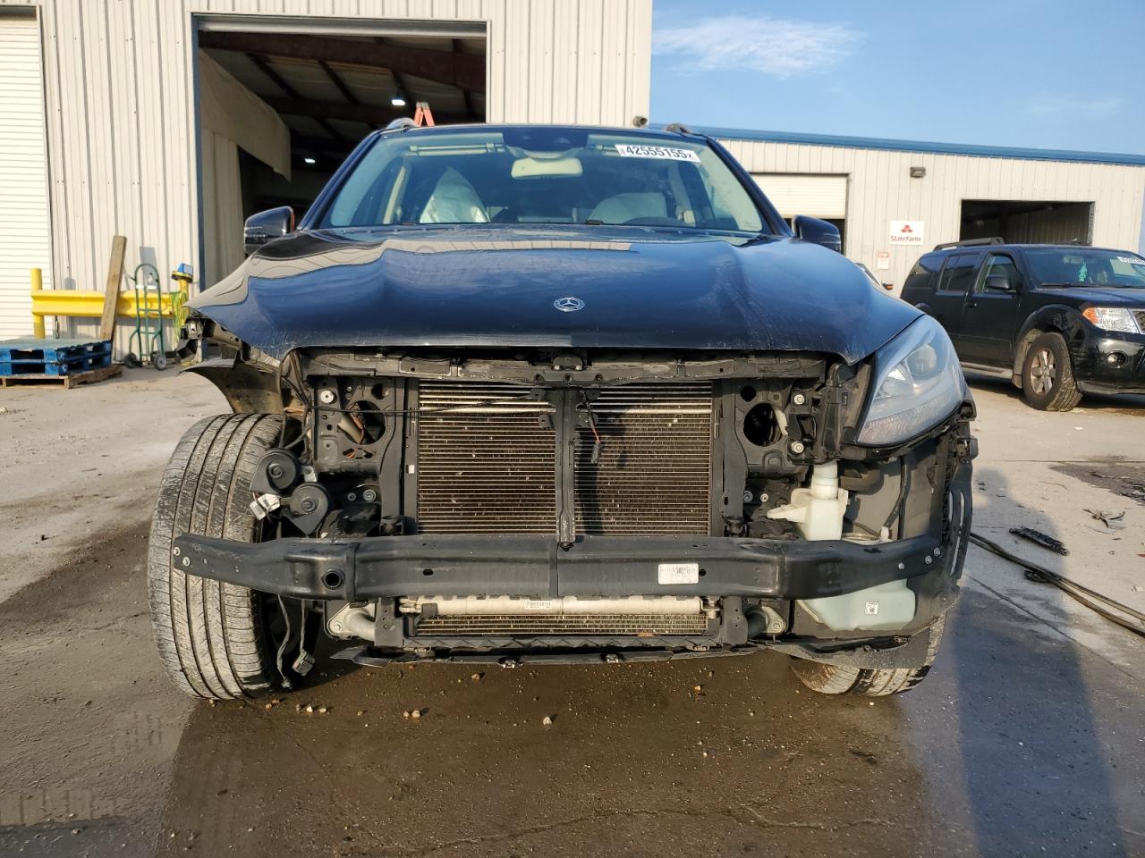 2018 Mercedes-Benz GLE VIN 4JGDA5JB5JB122785 Copart auction photo, front end / side damage thumbnail 5