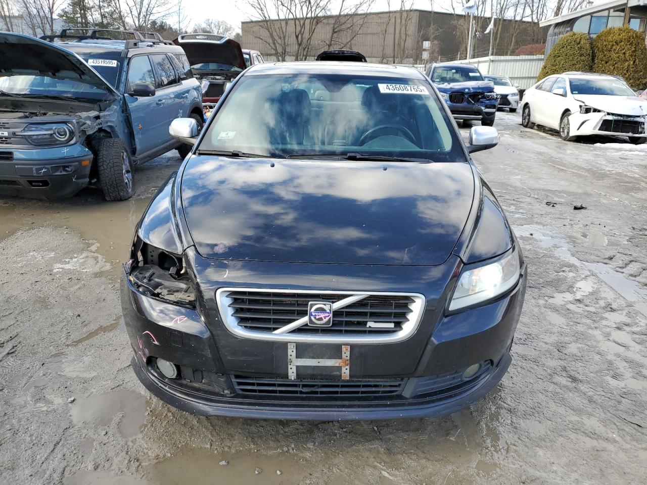 2009 Volvo S40 VIN YV1MH672792454732 Copart auction photo, front end damage thumbnail 5