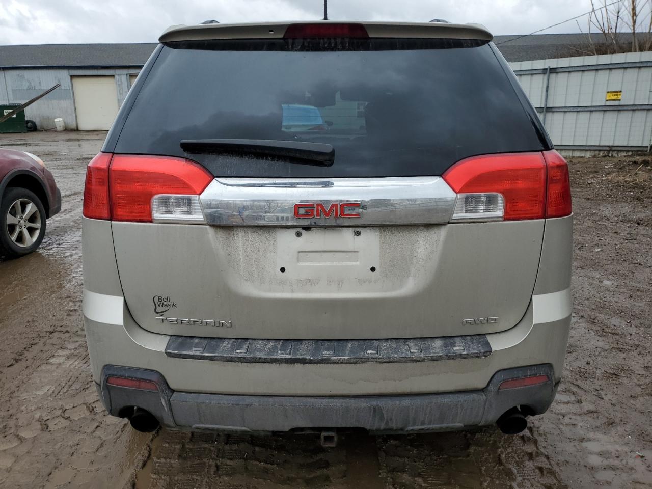 2015 GMC Terrain VIN 2GKFLWE35F6316795 Copart auction photo, front end / minor dent/scratches damage thumbnail 6