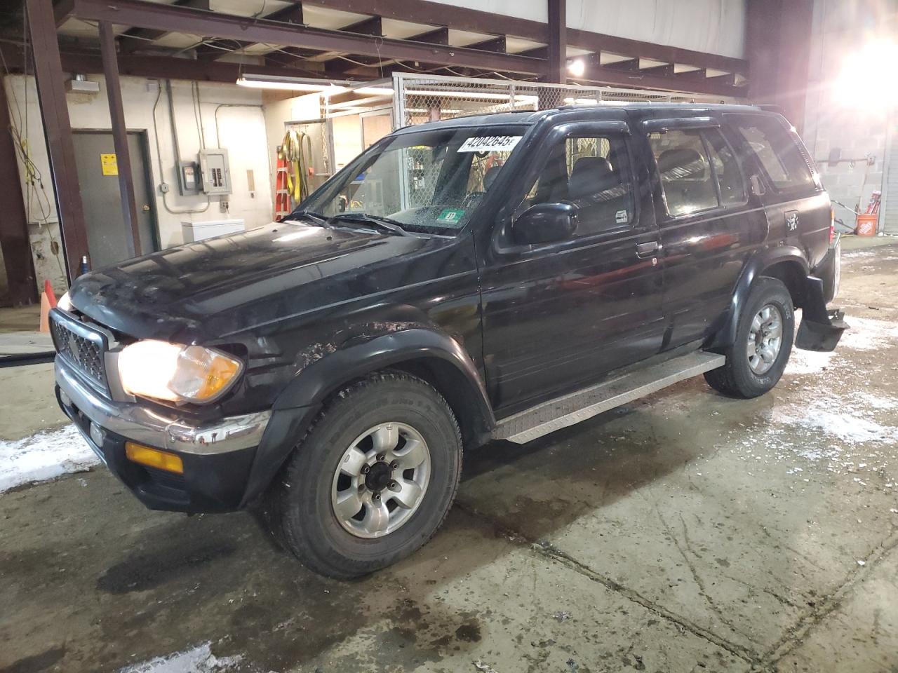 1999 Nissan Pathfinder VIN JN8AR05Y8XW316976