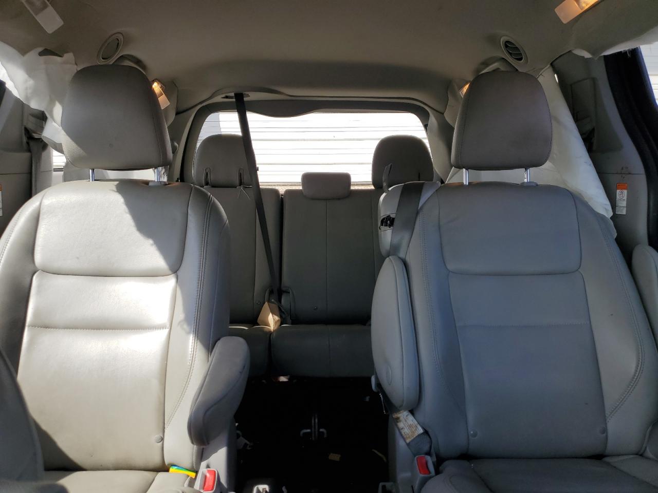 2020 Toyota Sienna VIN 5TDYZ3DC2LS023604 Copart auction photo, front end damage thumbnail 10