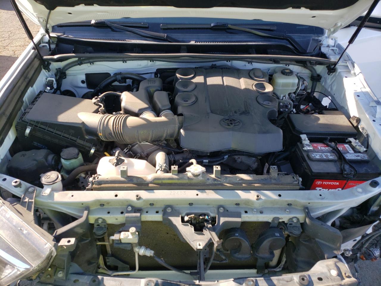 2018 Toyota 4Runner VIN JTEBU5JR6J5549922 Copart auction photo, front end damage thumbnail 11
