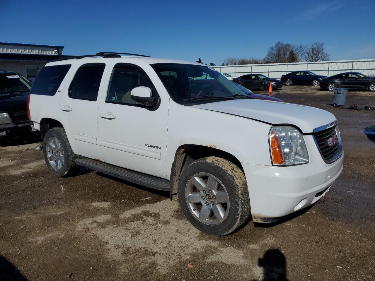 2011 GMC Yukon VIN 1GKS2CE00BR163313 Copart auction photo, rear end damage thumbnail 4