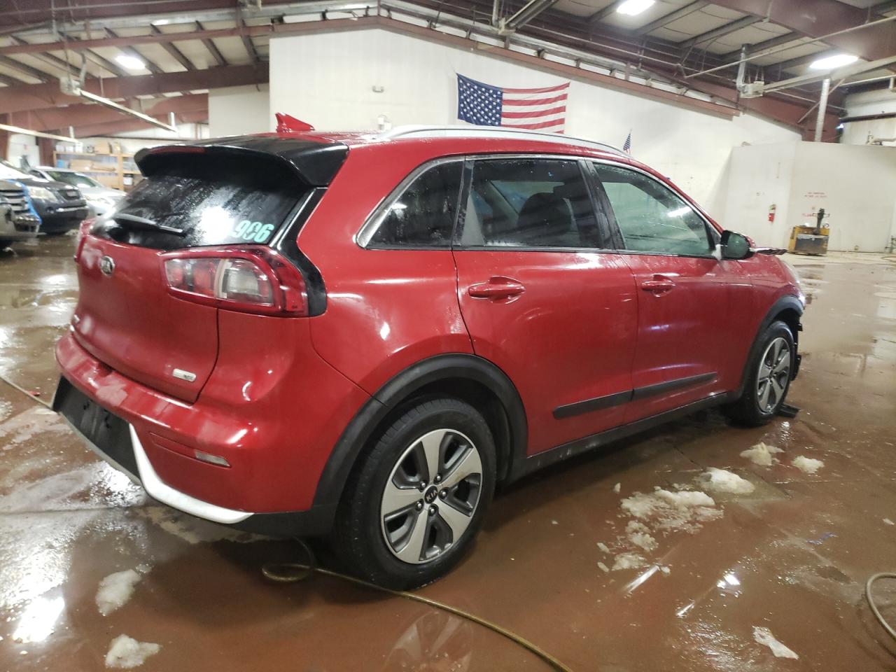 2019 KIA Niro VIN KNDCC3LC8K5343981 Copart auction photo, front end / side damage thumbnail 3