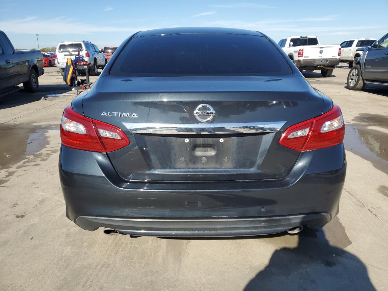 2018 Nissan Altima VIN 1N4AL3APXJC101576 Copart auction photo, front end damage thumbnail 6