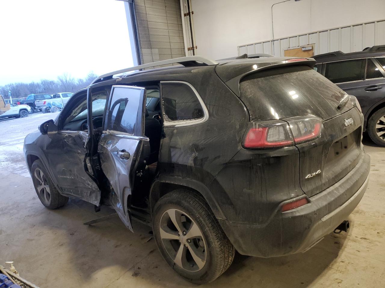 2020 Jeep Grand Cherokee VIN 1C4PJMDN3LD590863 Copart auction photo, side / top/roof damage thumbnail 2
