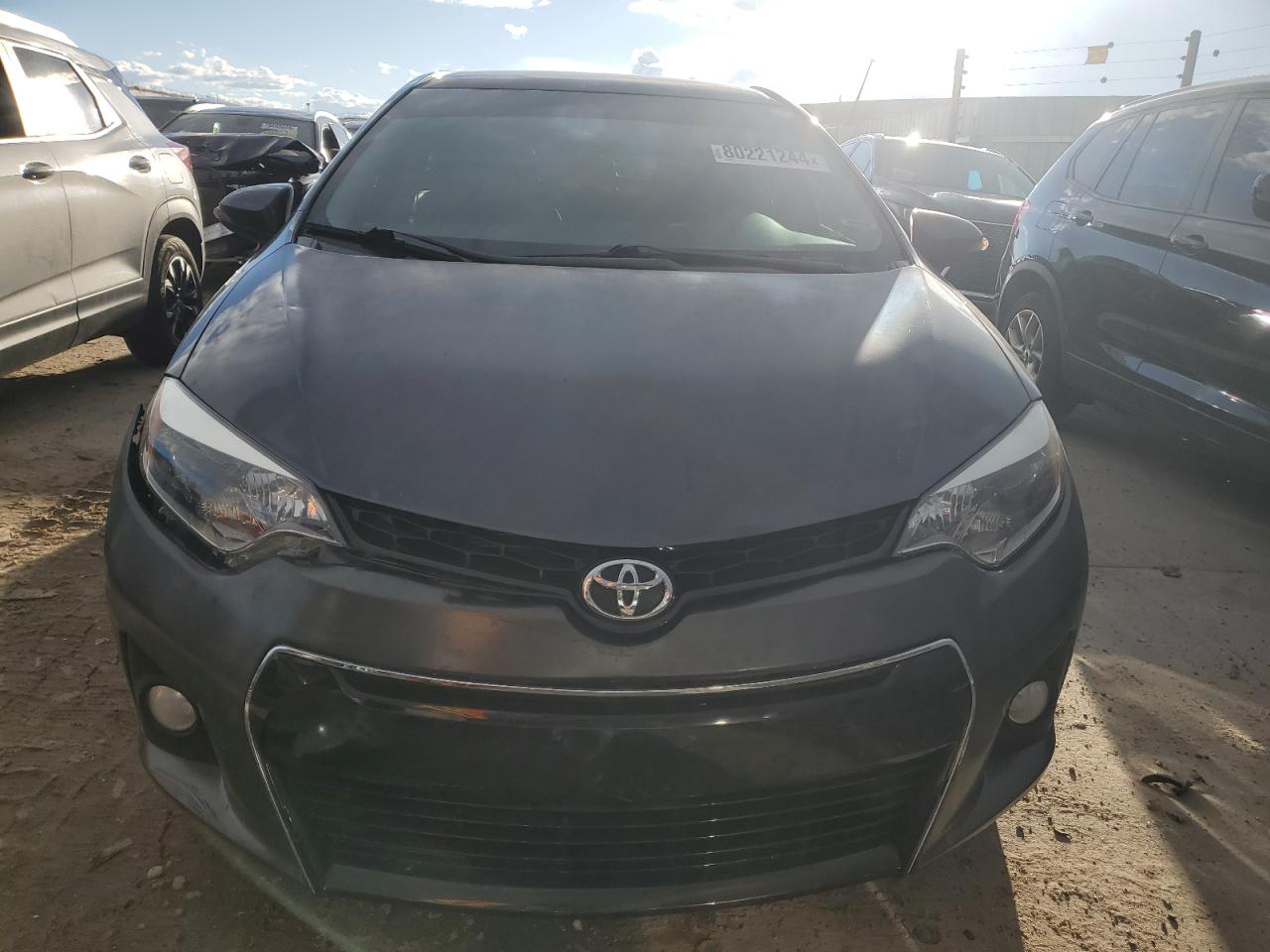 2015 Toyota Corolla VIN 5YFBURHE2FP346714 Copart auction photo, side / minor dent/scratches damage thumbnail 5