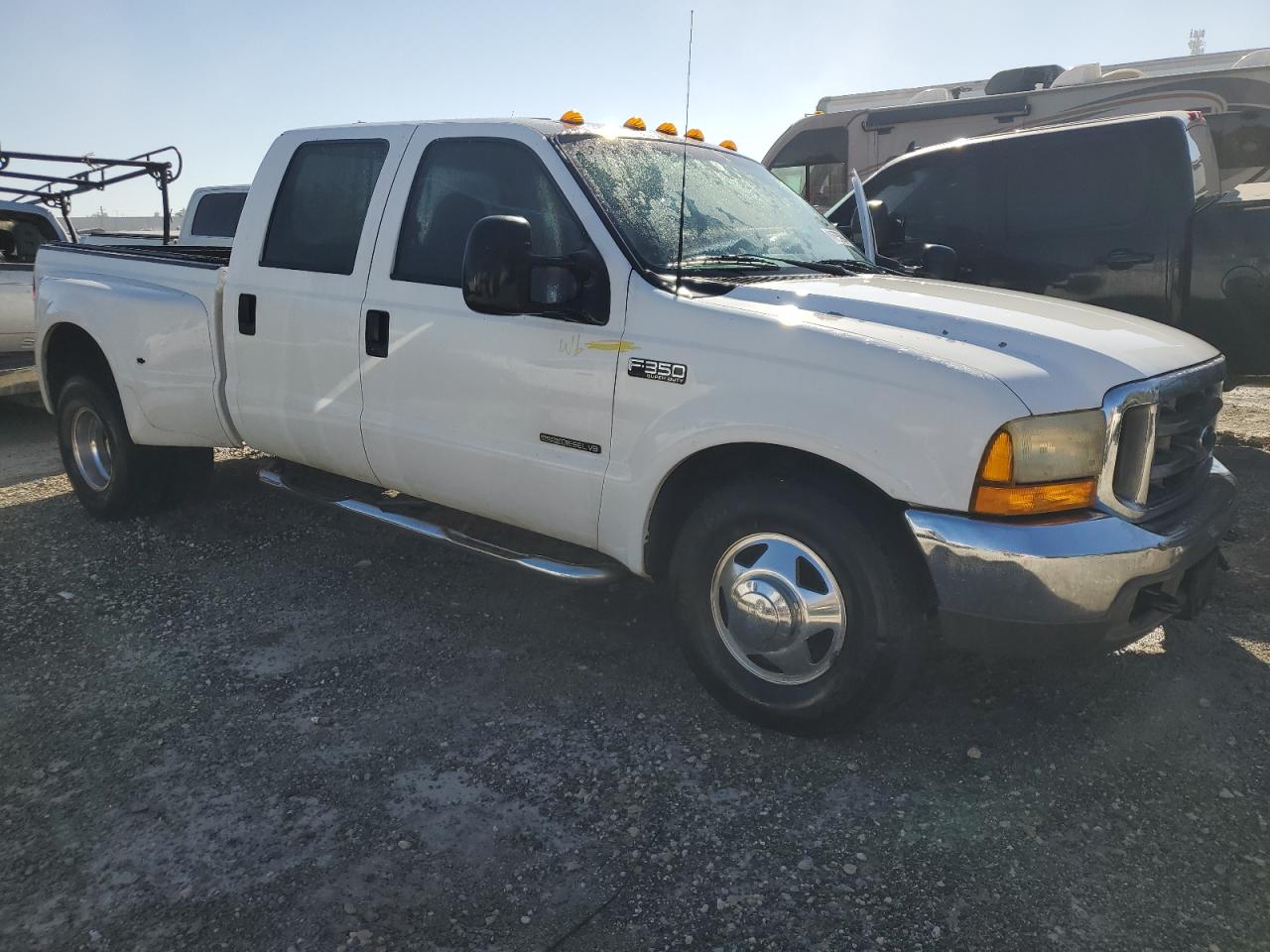 2001 Ford F350 VIN 1FTWW32F51EA50425 Copart auction photo, water/flood damage thumbnail 4