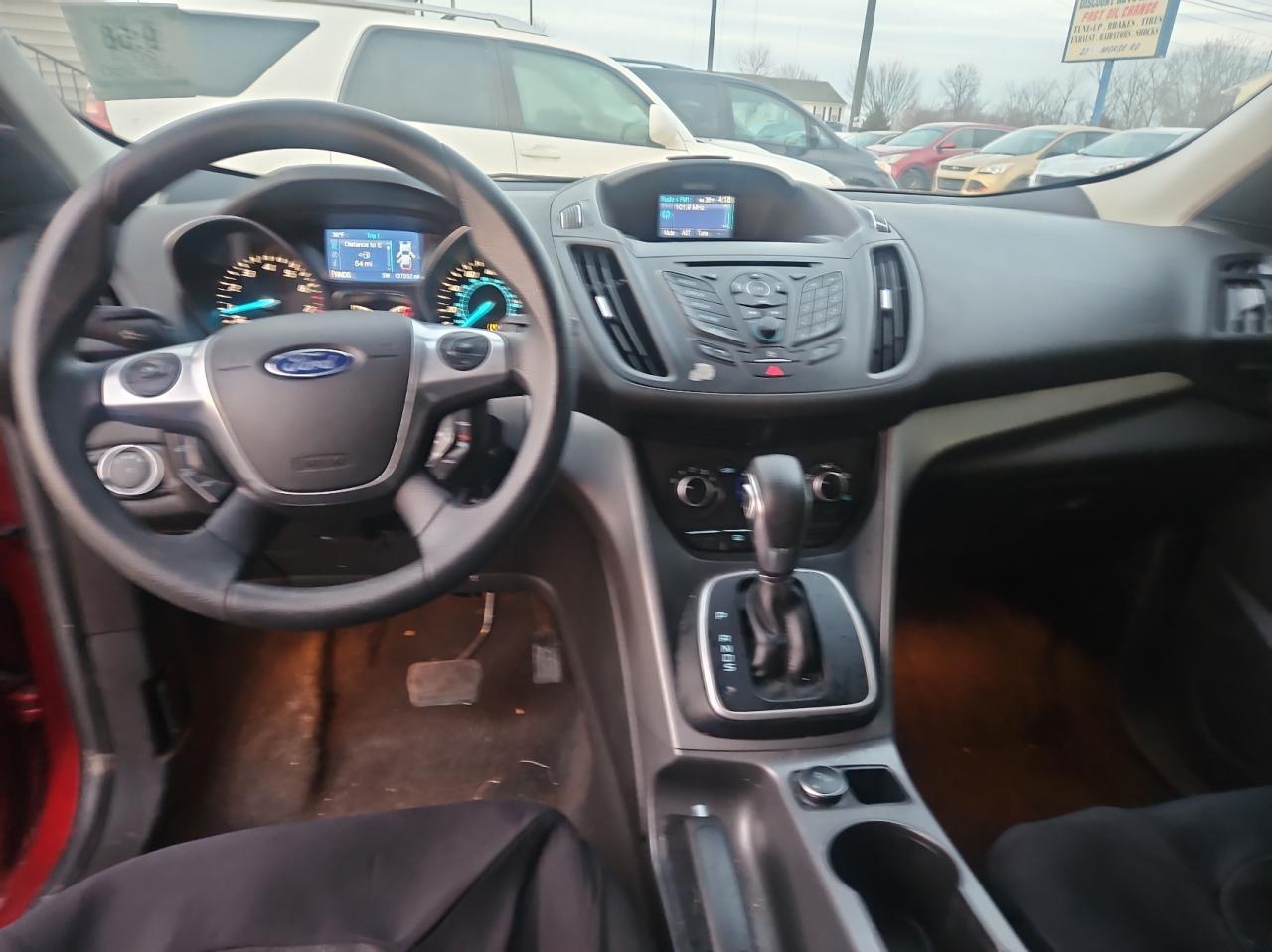 2014 Ford Escape VIN 1FMCU0GX1EUA49921 Copart auction photo, normal wear / minor dent/scratches damage thumbnail 9