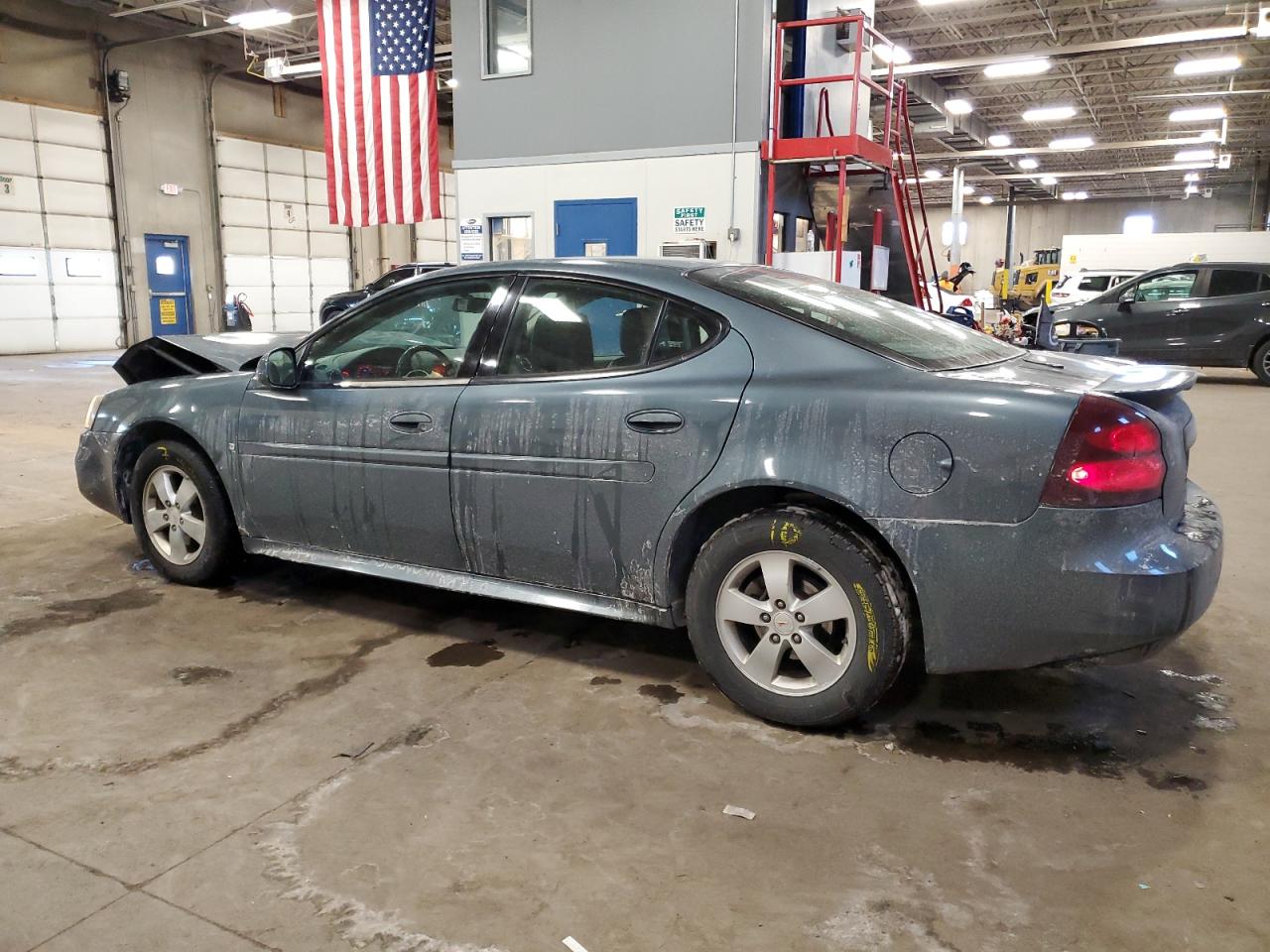 2006 Pontiac Grand Prix VIN 2G2WP552361286084 Copart auction photo, front end damage thumbnail 2