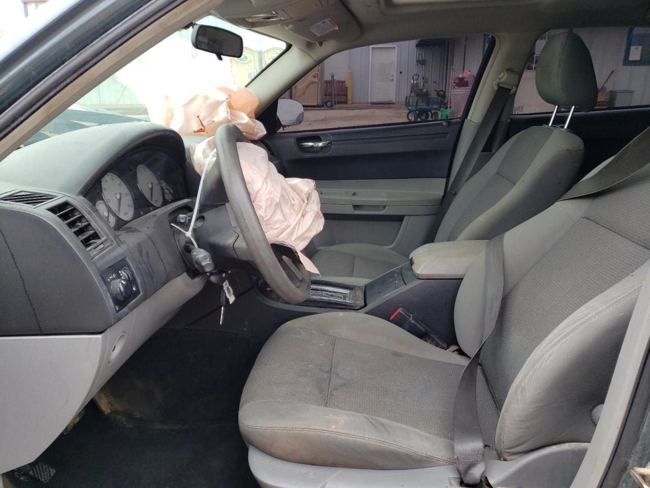 2006 Chrysler 300 VIN 2C3KA53G26H375750 Copart auction photo, front end / undercarriage damage thumbnail 7