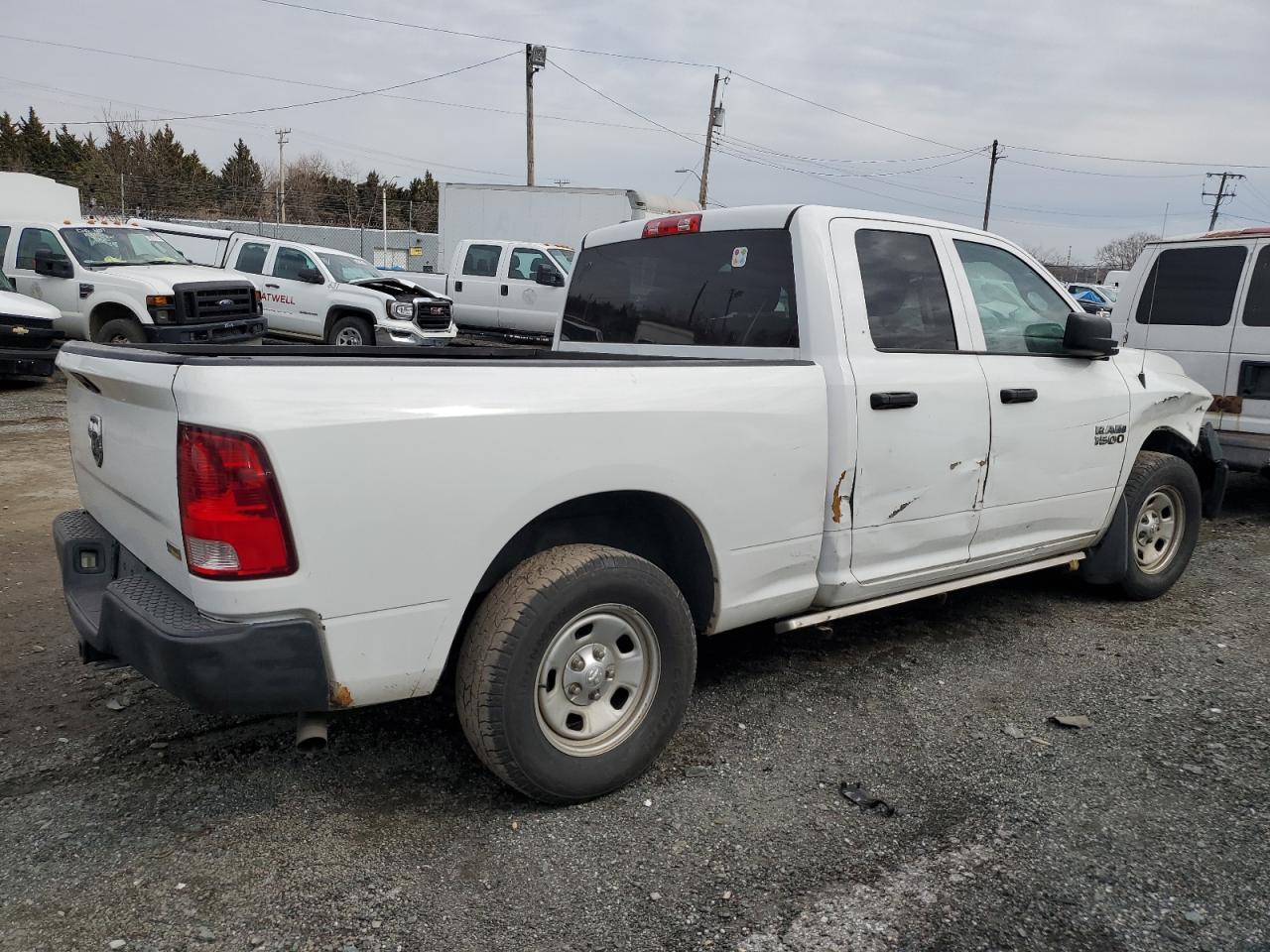 2015 RAM 1500 VIN 1C6RR6FG6FS575860 Copart auction photo, front end / side damage thumbnail 3