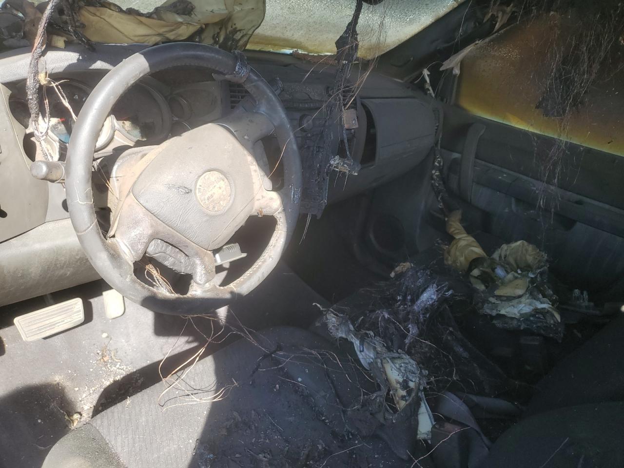 2010 Chevrolet Silverado VIN 1GCSKSE37AZ196808 Copart auction photo, burn - interior damage thumbnail 8