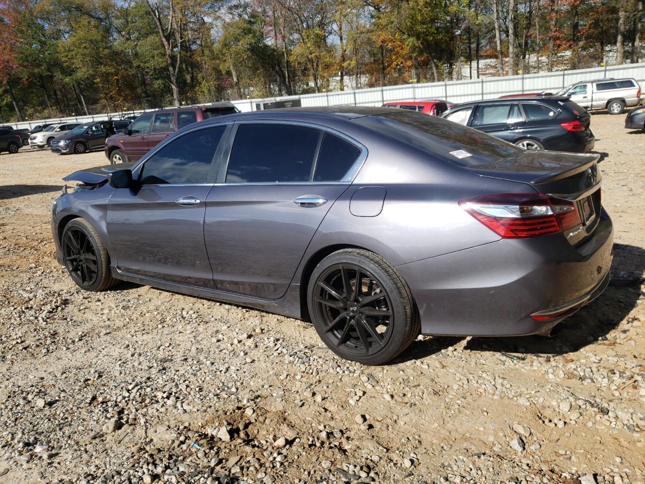 2017 Honda Accord VIN 1HGCR2F18HA277792 Copart auction photo, front end damage thumbnail 2