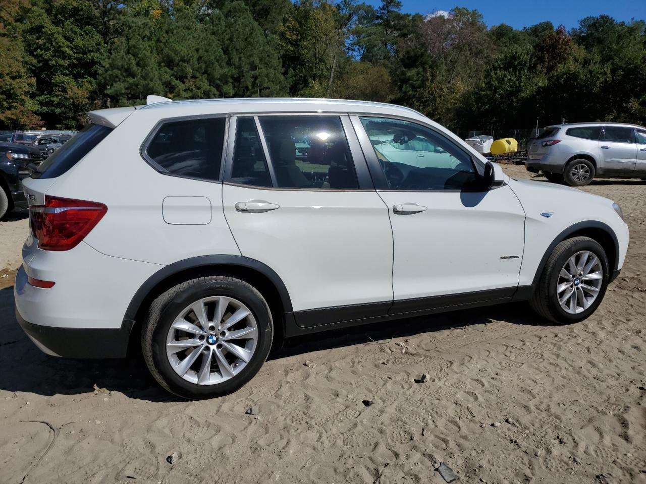 2017 BMW X3 VIN 5UXWX9C54H0D97923 Copart auction photo, front end / minor dent/scratches damage thumbnail 3