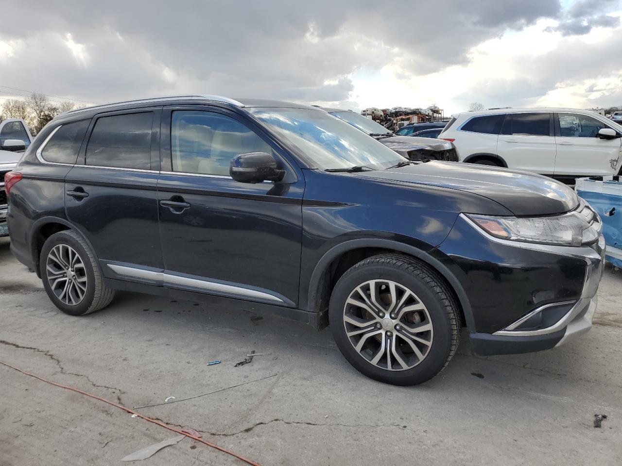 2018 Mitsubishi Outlander VIN JA4AD3A35JZ071429 Copart auction photo, front end damage thumbnail 4