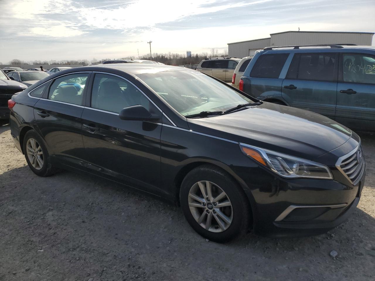 2017 Hyundai Sonata VIN 5NPE24AF7HH560591 Copart auction photo, vandalism damage thumbnail 4
