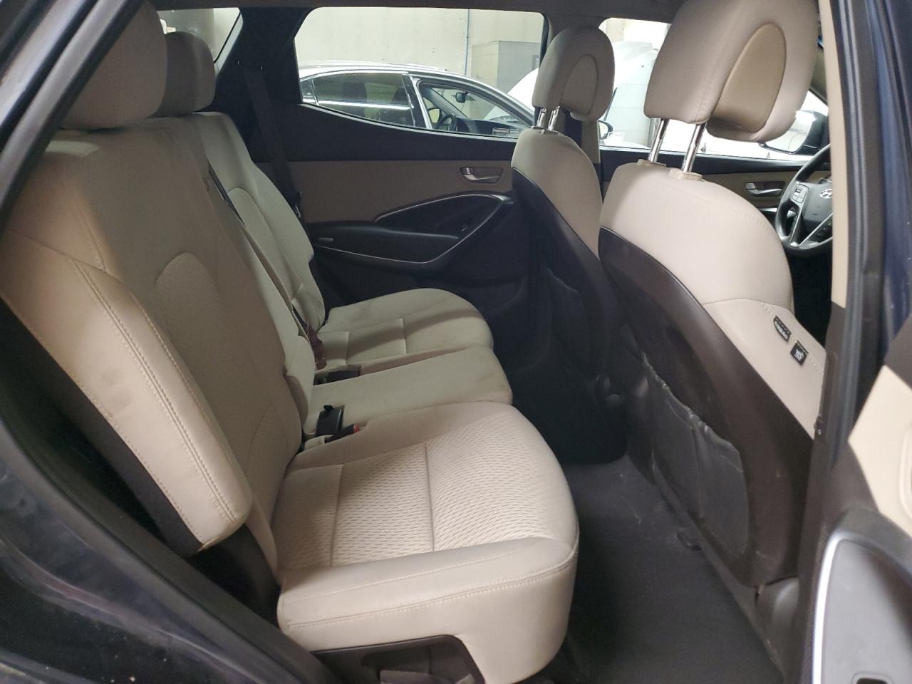 2017 Hyundai Santa Fe VIN 5XYZUDLB9HG422659 Copart auction photo, front end / hail damage thumbnail 11
