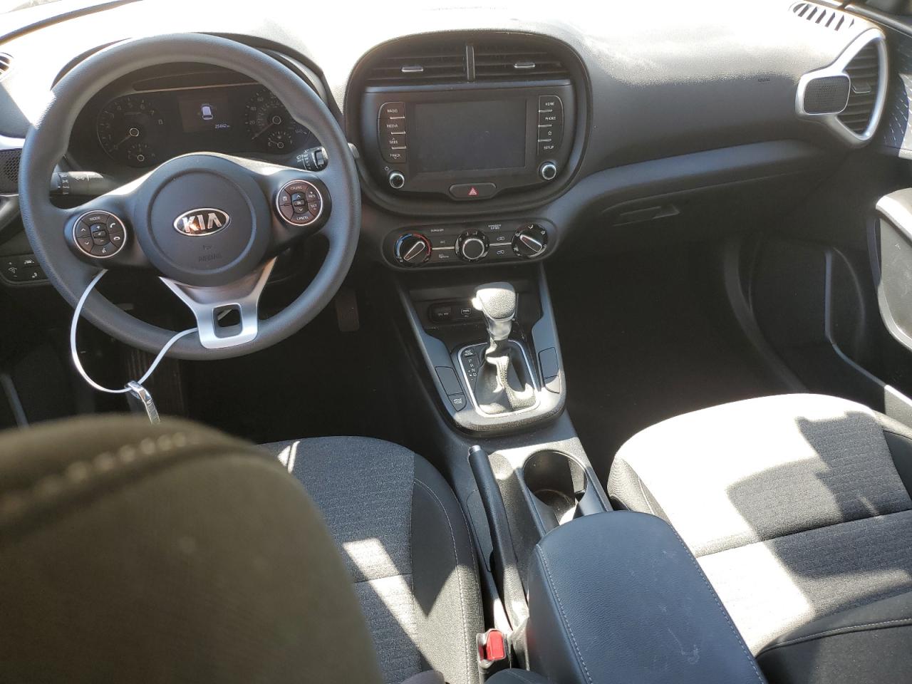 2021 KIA Soul VIN KNDJ23AU7M7144823 Copart auction photo, rear end damage thumbnail 8