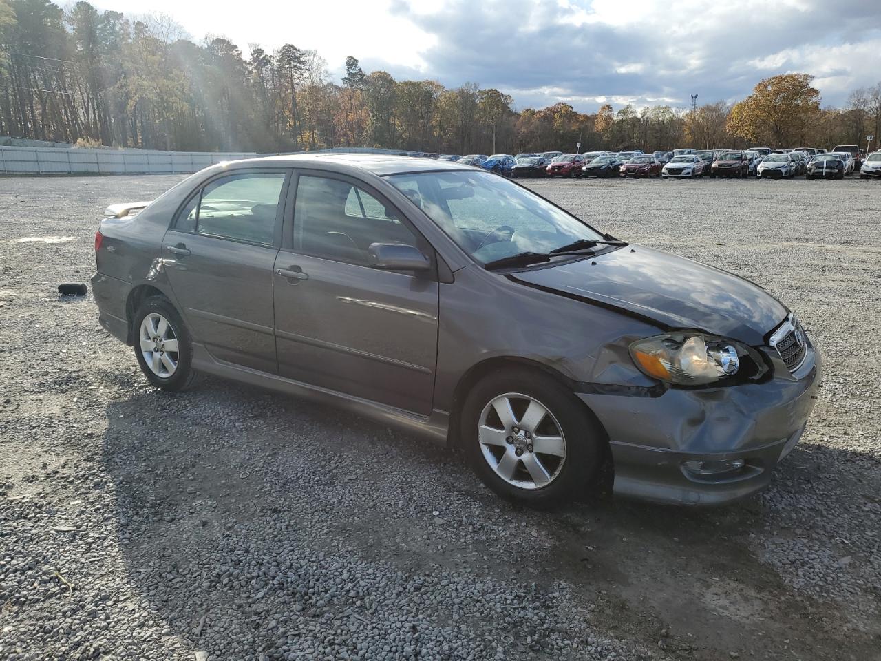 2005 Toyota Corolla VIN 2T1BR32E75C354734 Copart auction photo, front end / side damage thumbnail 4