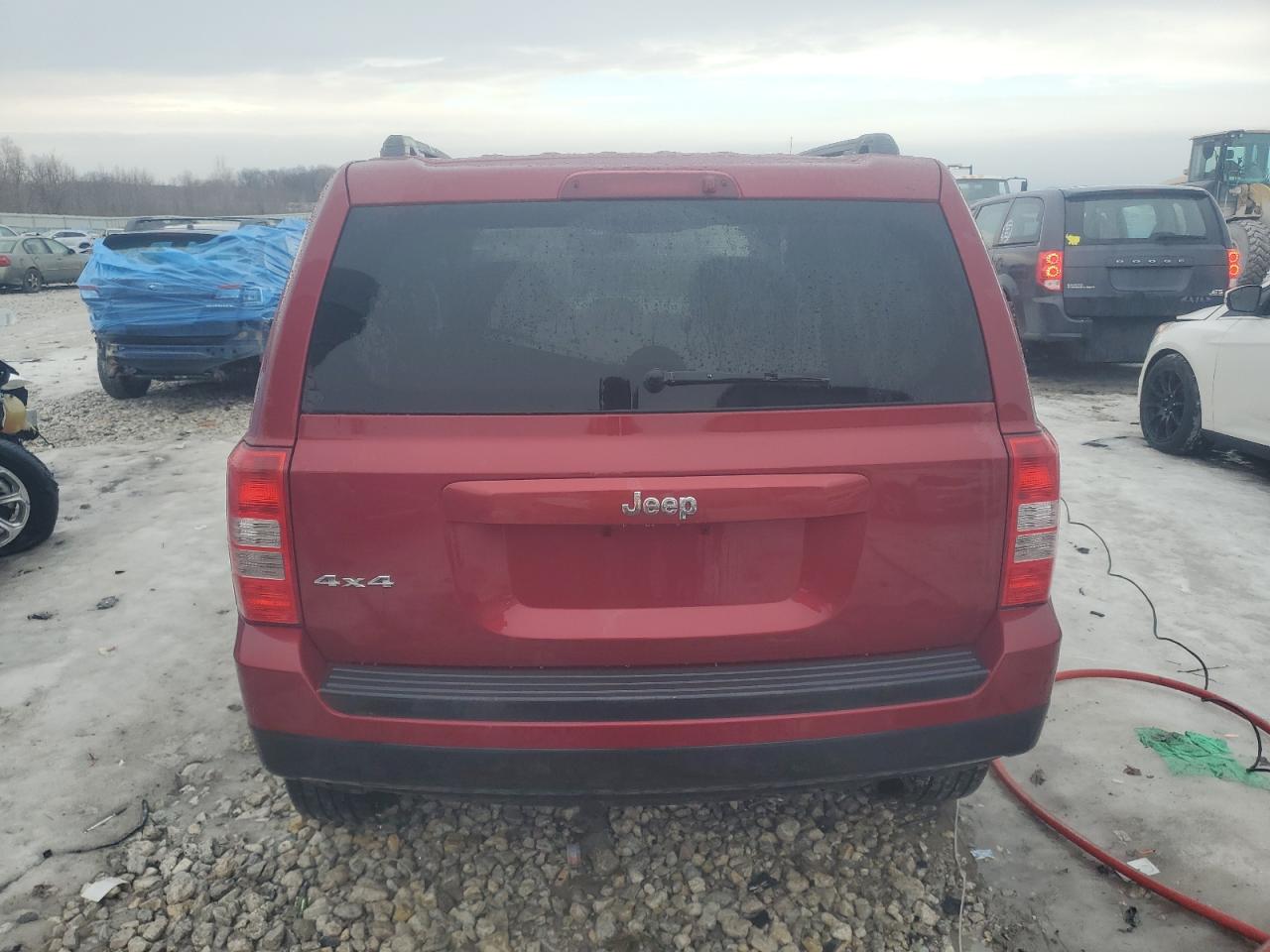 2012 Jeep Liberty (Patriot) VIN 1C4NJRBB7CD564246 Copart auction photo, front end damage thumbnail 6