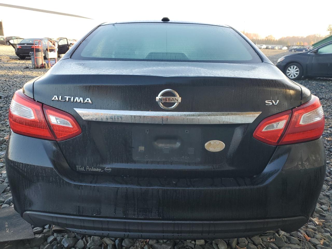 2017 Nissan Altima VIN 1N4AL3AP9HC177574 Copart auction photo, front end / side damage thumbnail 6