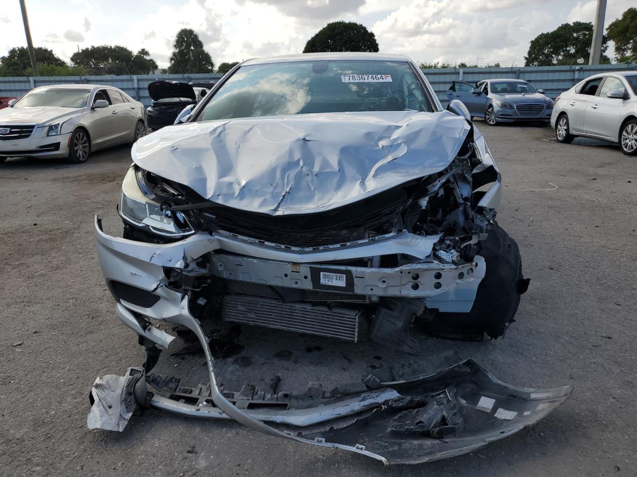 2018 Chevrolet Cruze VIN 1G1BC5SM8J7167981 Copart auction photo, front end damage thumbnail 5