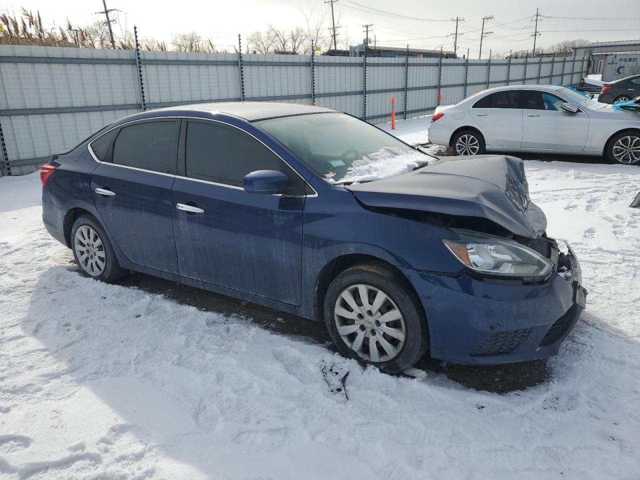 2017 Nissan Sentra VIN 3N1AB7AP7HY405828 Copart auction photo, front end damage thumbnail 4