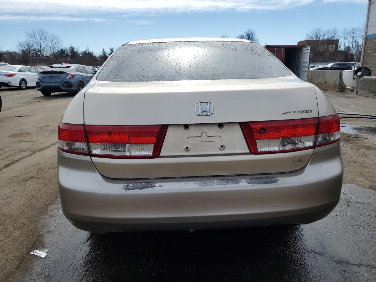 2004 Honda Accord VIN 1HGCM56334A093257 Copart auction photo, front end damage thumbnail 6