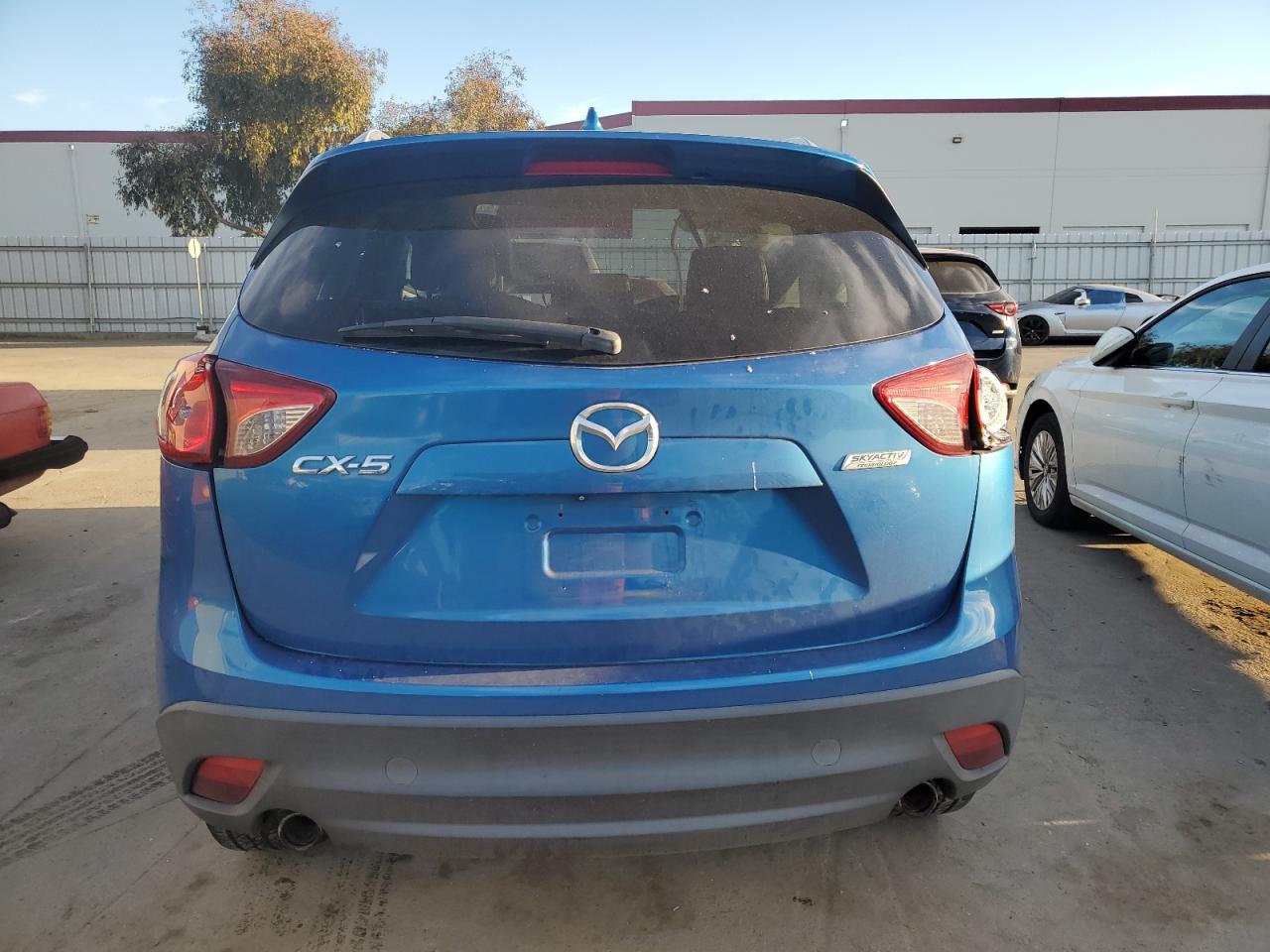 2014 Mazda CX-5 VIN JM3KE2DY4E0356519 Copart auction photo, all over damage thumbnail 6