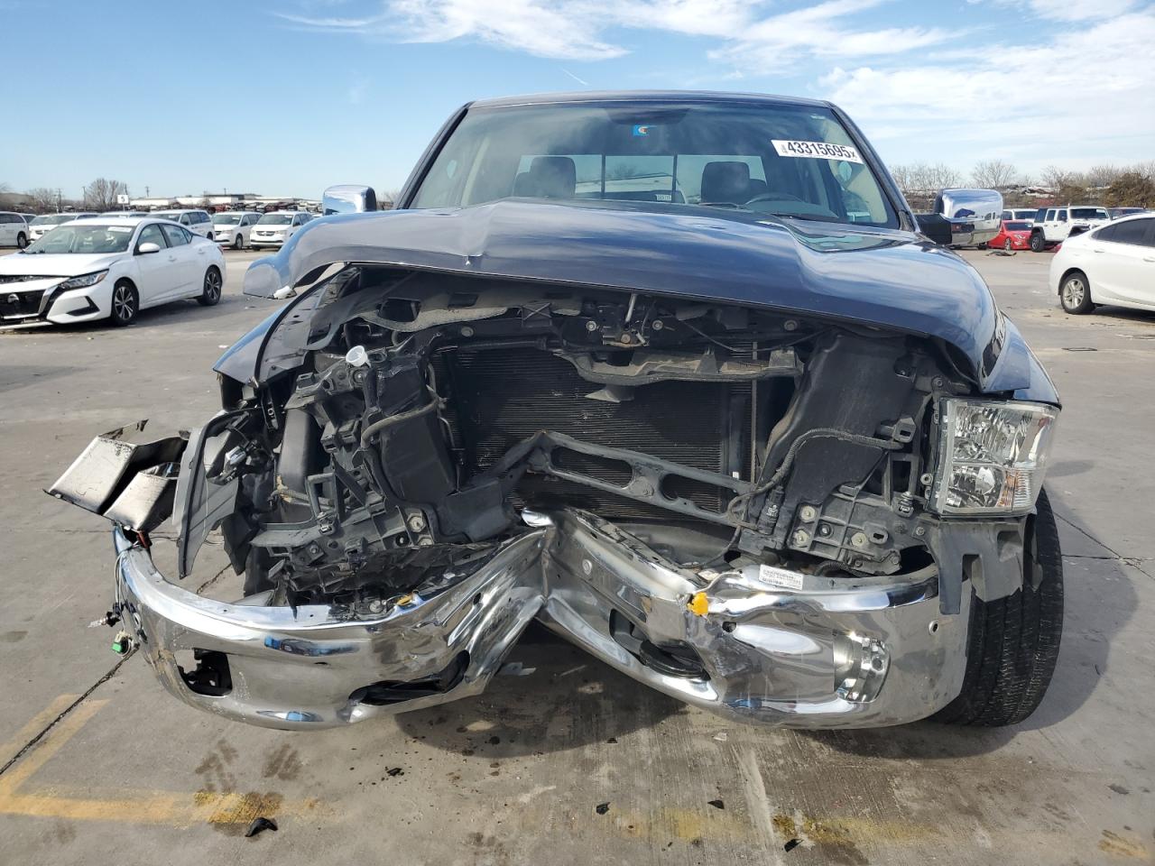 2017 RAM 1500 VIN 1C6RR6LT1HS847848 Copart auction photo, front end / side damage thumbnail 5