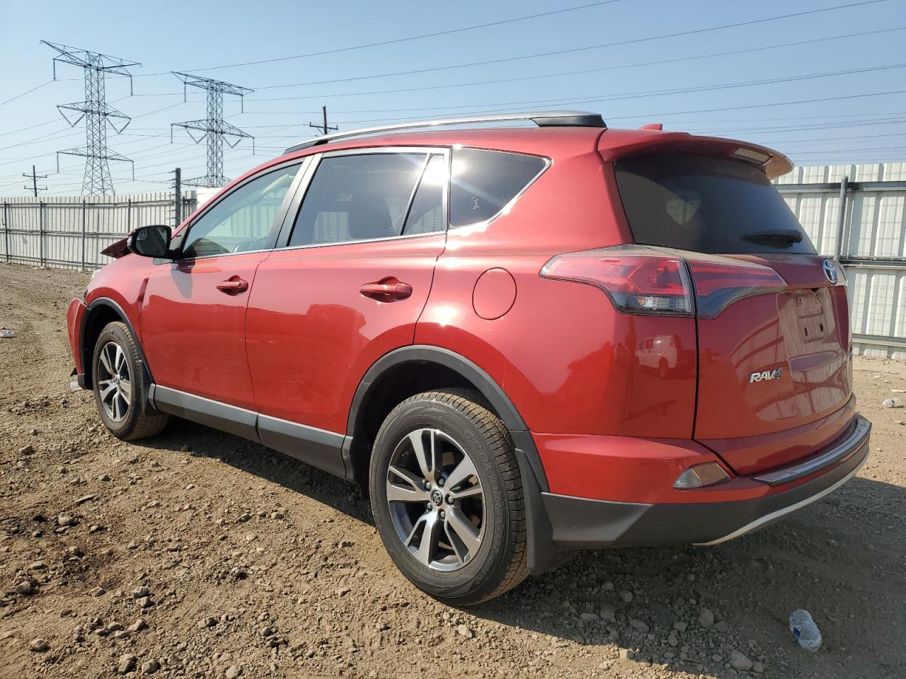 2017 Toyota RAV 4 VIN JTMRFREV5HJ156524 Copart auction photo, front end / minor dent/scratches damage thumbnail 2