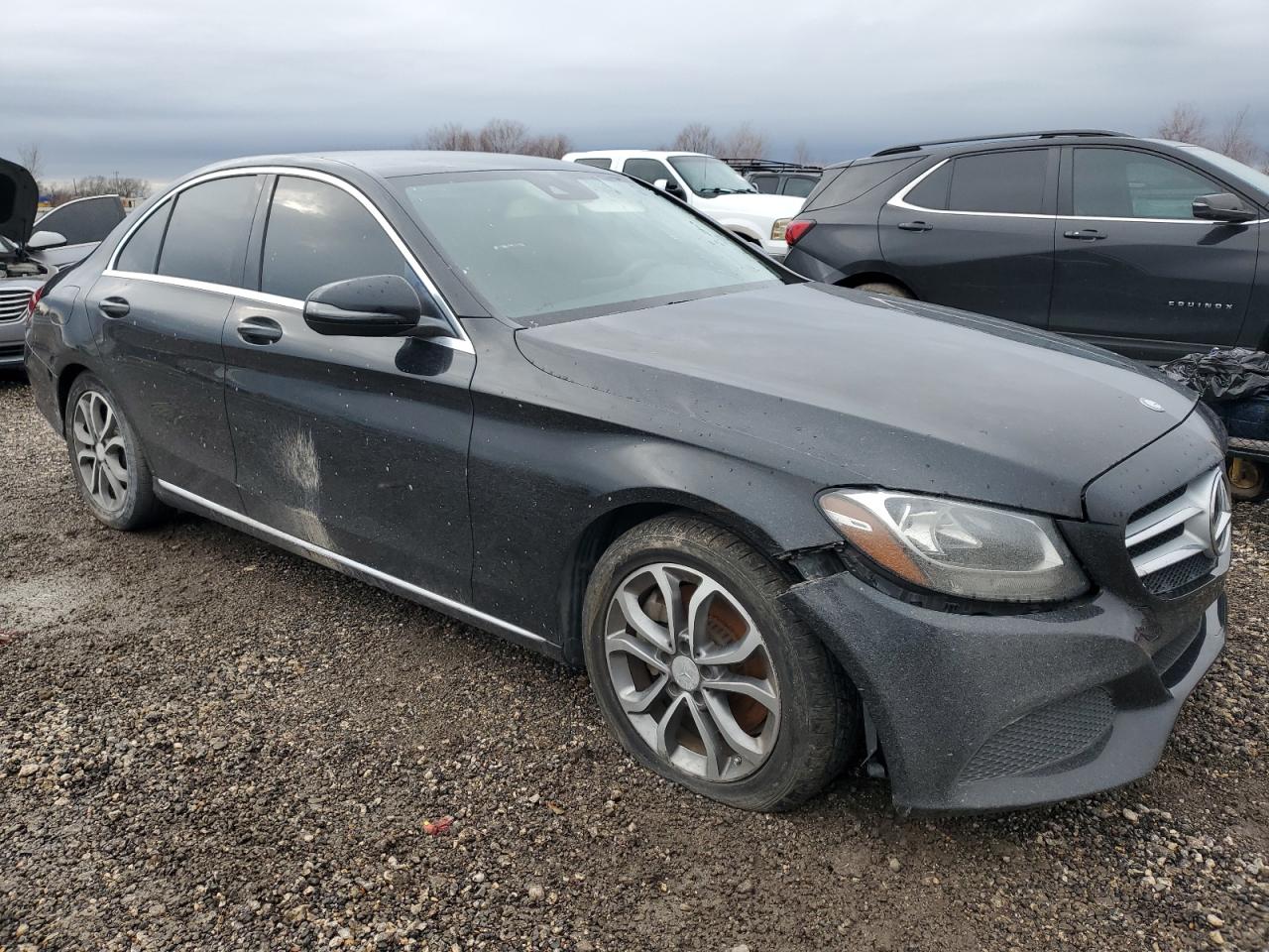 2016 Mercedes-Benz C-klasse VIN 55SWF4JB0GU130788 Copart auction photo, front end / minor dent/scratches damage thumbnail 4