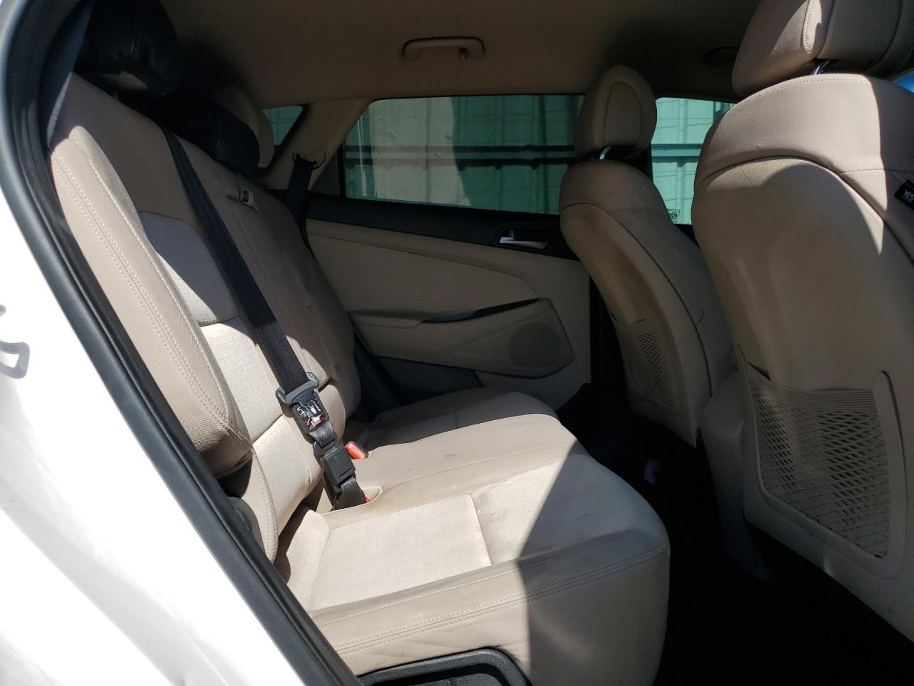 2016 Hyundai Tucson VIN KM8J23A45GU166949 Copart auction photo, minor dent/scratches damage thumbnail 11