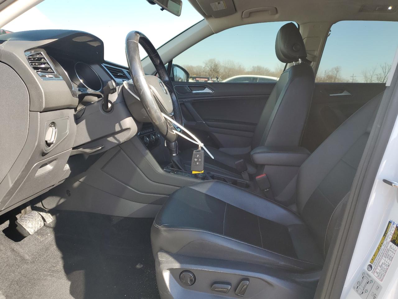 2018 Volkswagen Tiguan VIN 3VV2B7AX8JM026336 Copart auction photo, rear end damage thumbnail 7