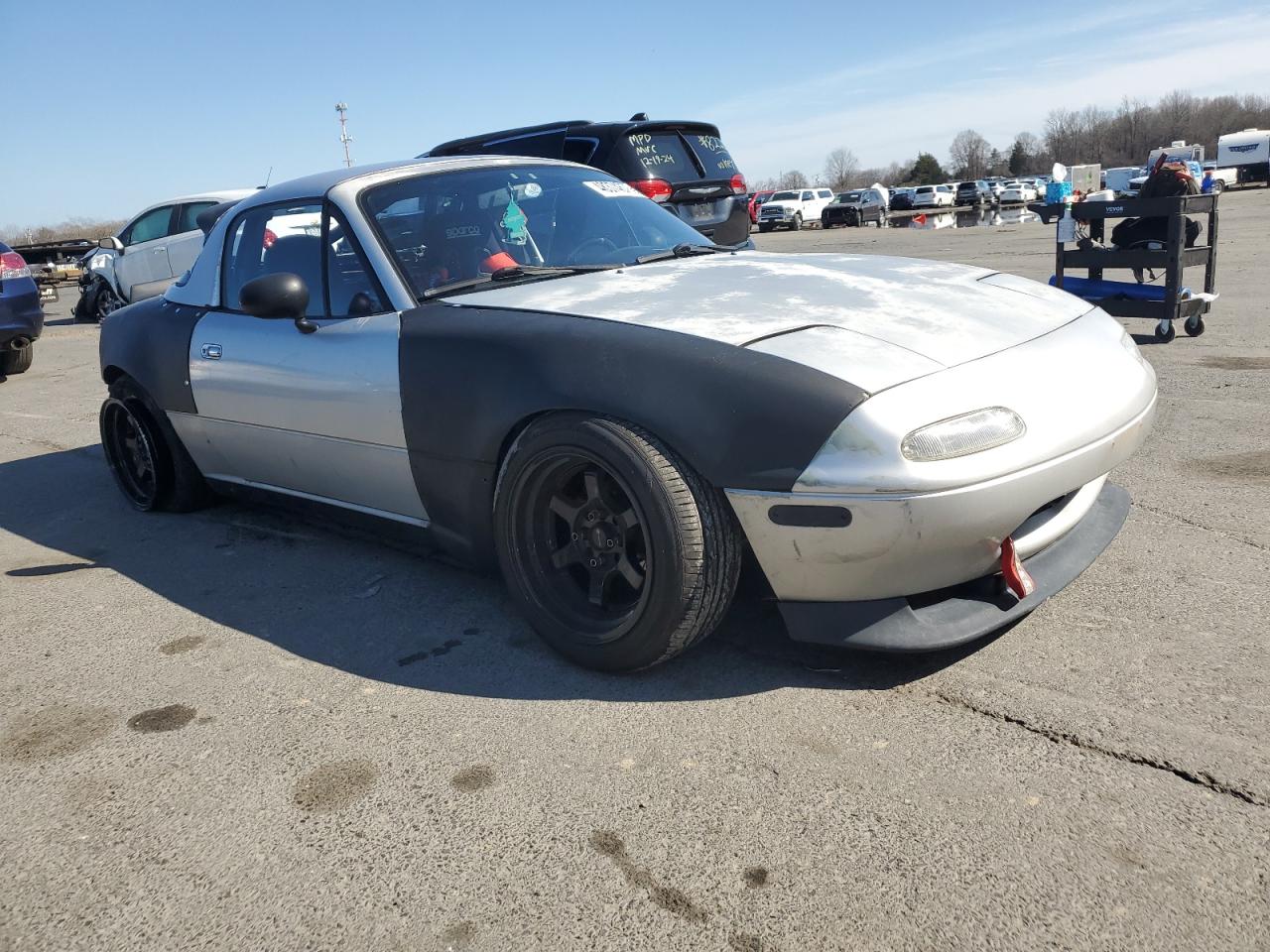 1991 Mazda MX-5 VIN JM1NA3510M1221829 Copart auction photo, side damage thumbnail 4