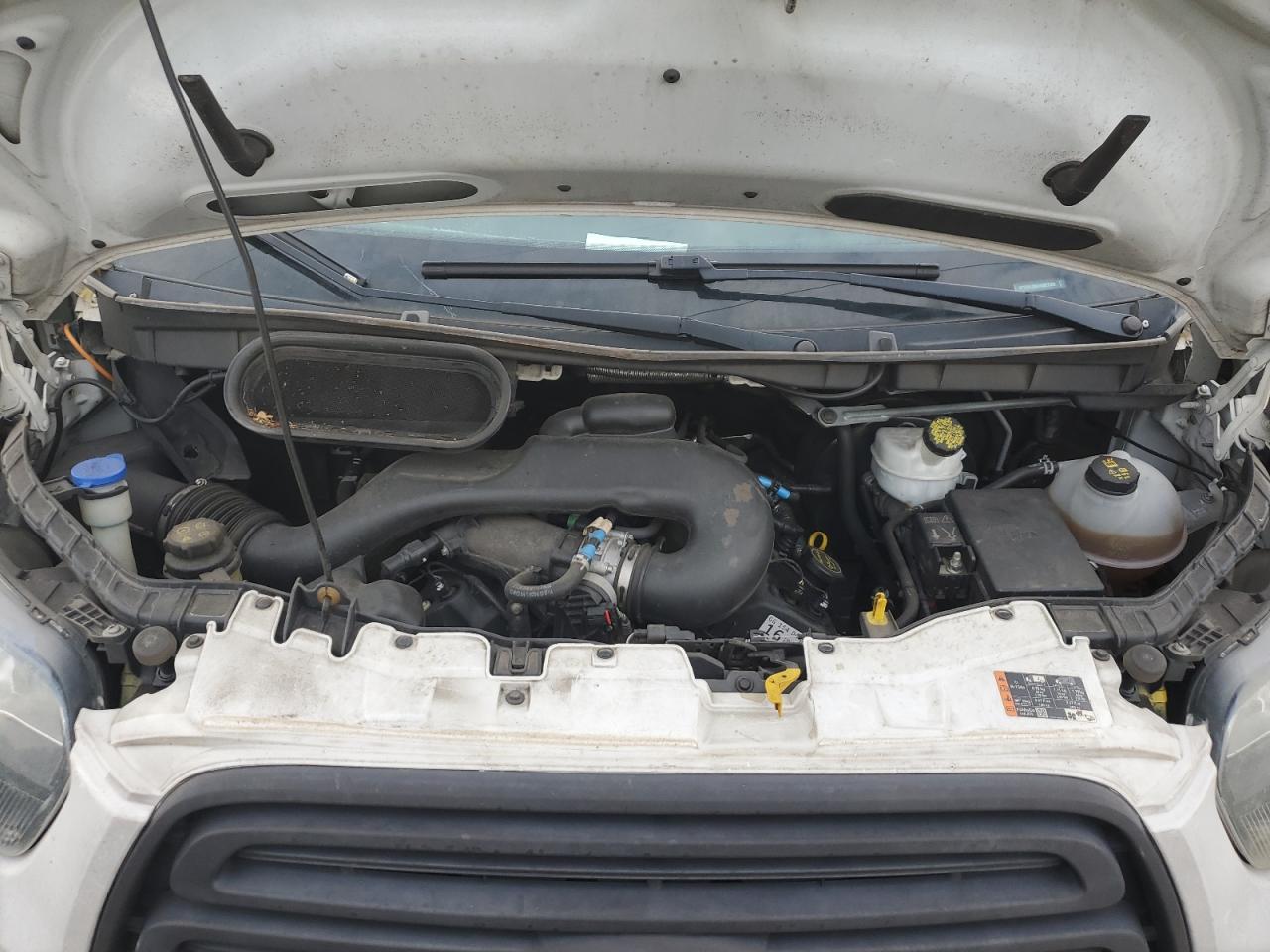 2017 Ford Transit VIN 1FTYR1ZM2HKB27689 Copart auction photo, vandalism / minor dent/scratches damage thumbnail 11