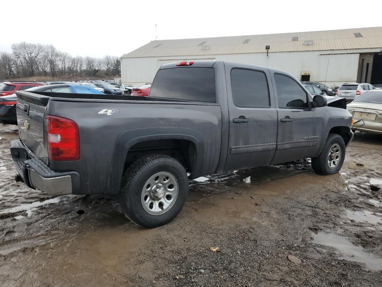 2011 Chevrolet Silverado VIN 3GCPKSEA0BG116996 Copart auction photo, front end / side damage thumbnail 3