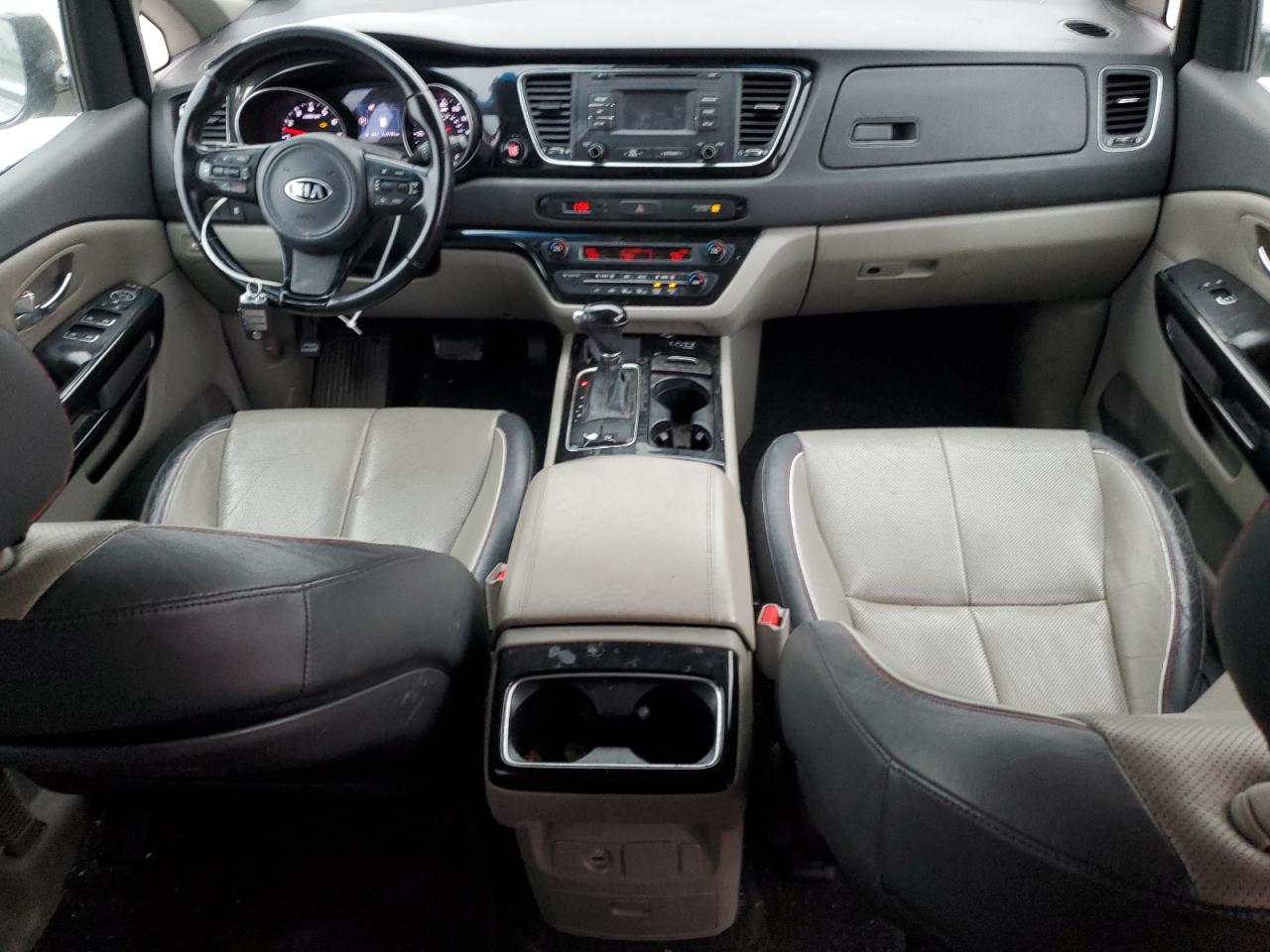 2015 KIA Sedona VIN KNDMC5C18F6046756 Copart auction photo, mechanical damage thumbnail 8
