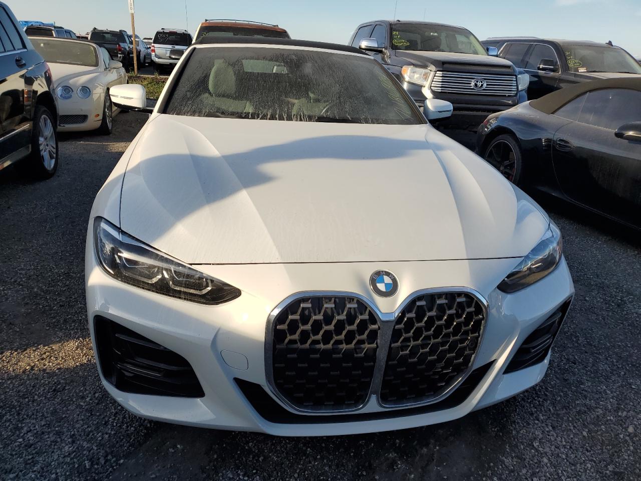 2022 BMW 4er VIN WBA23AT02NCJ38076 Copart auction photo, water/flood damage thumbnail 5