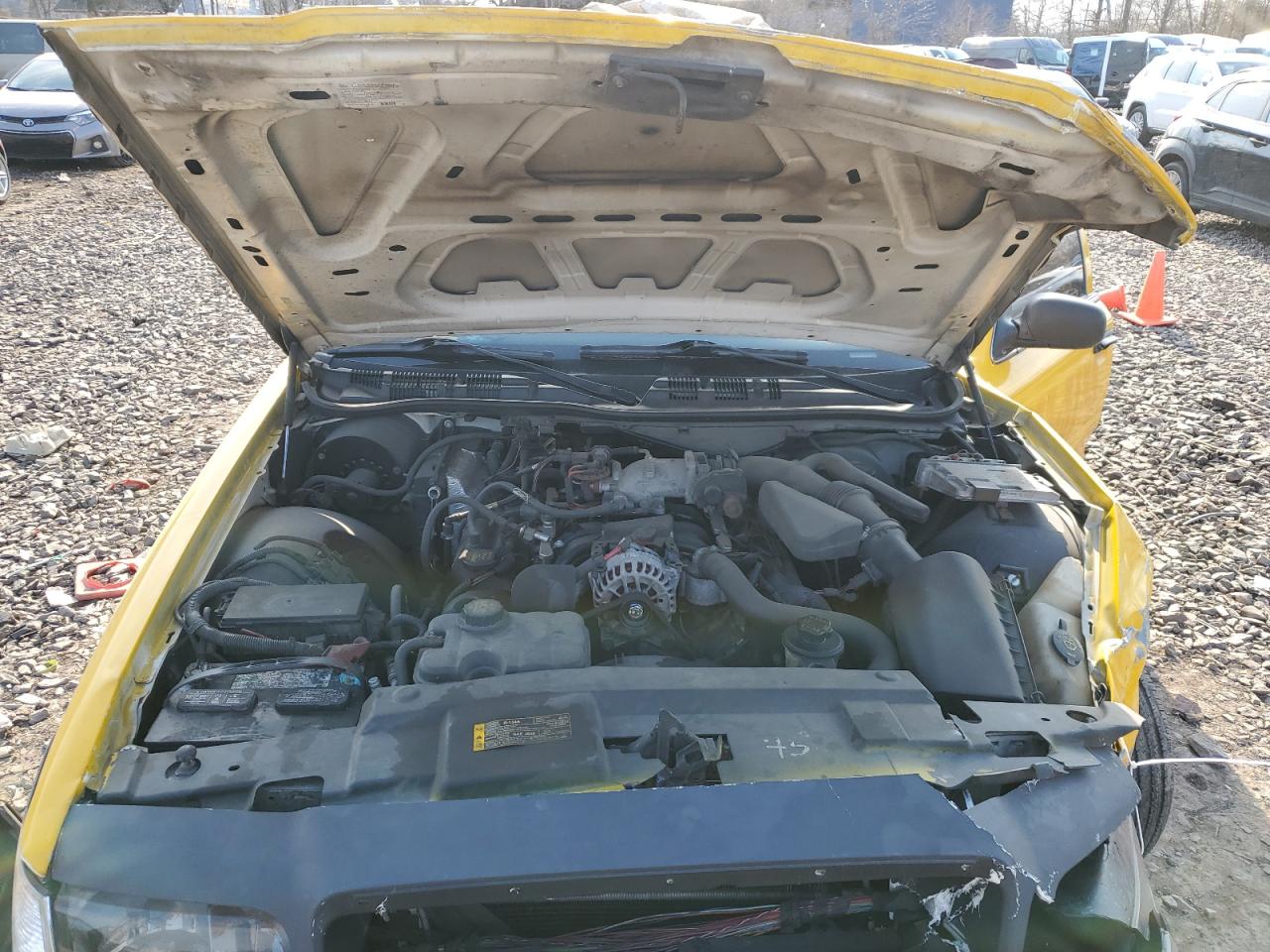 2011 Ford Crown Victoria VIN 2FABP7AV3BX104001 Copart auction photo, front end damage thumbnail 13
